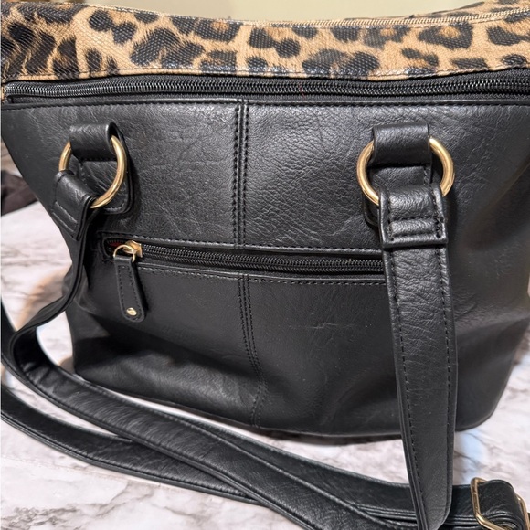 Black and Tan Shoulder Bag with Animal Print Fiorelli - Picture 3 of 10